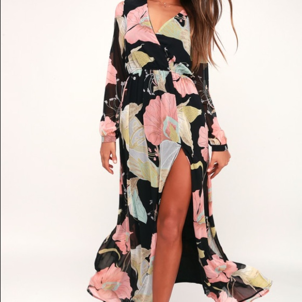 LULUS ❤️ water lilies floral maxi dress